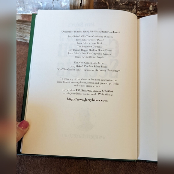 New Condition 2000 Great Green Book Of Garden Secrets By Jerry Baker - Picture 6 of 16